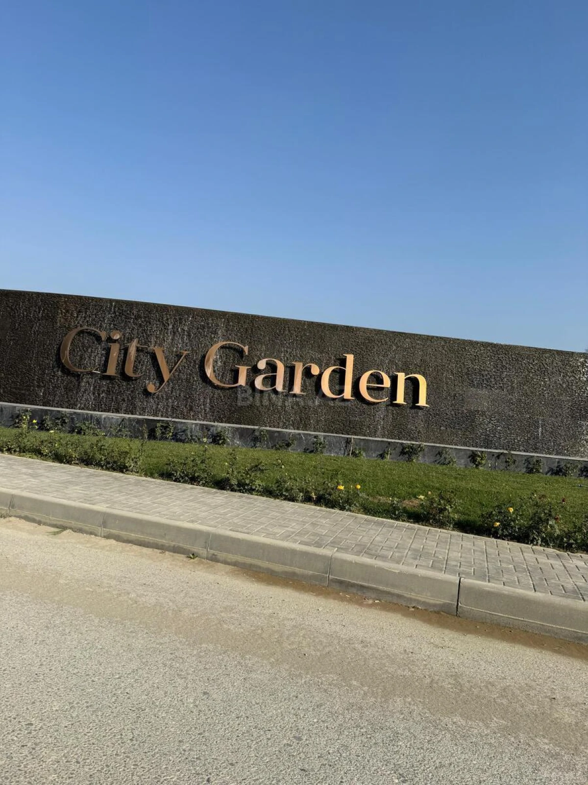 Satılır 3 otaqlı mənzil 75 m²