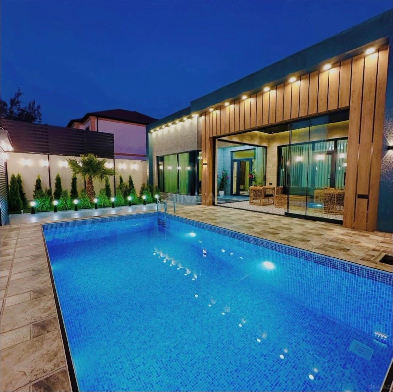 Kirayə verilir 4 otaqlı həyət evi 200 m²