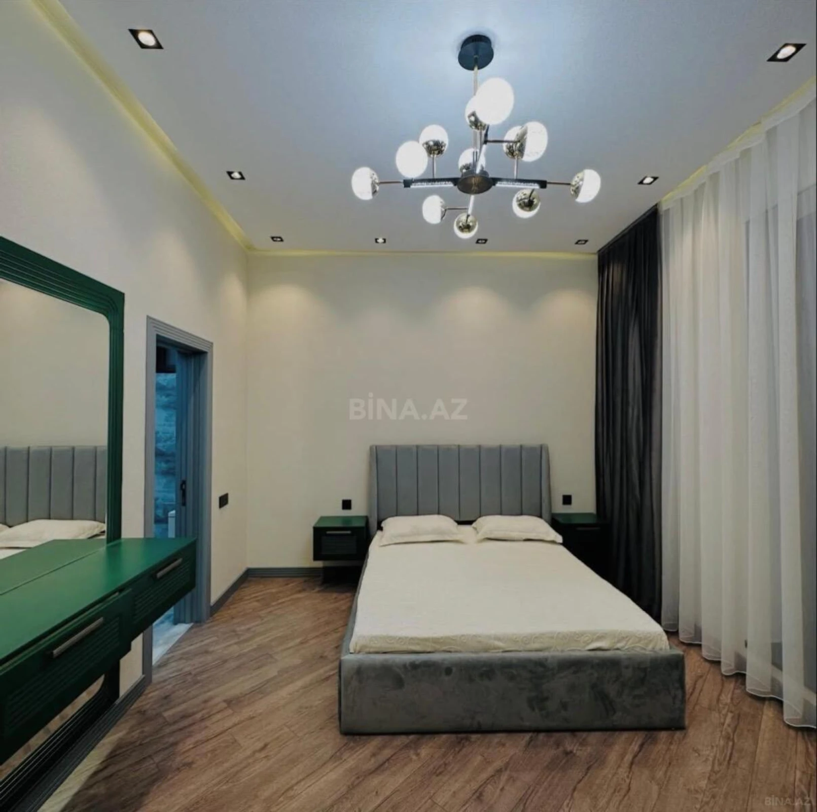 Kirayə verilir 4 otaqlı həyət evi 200 m²