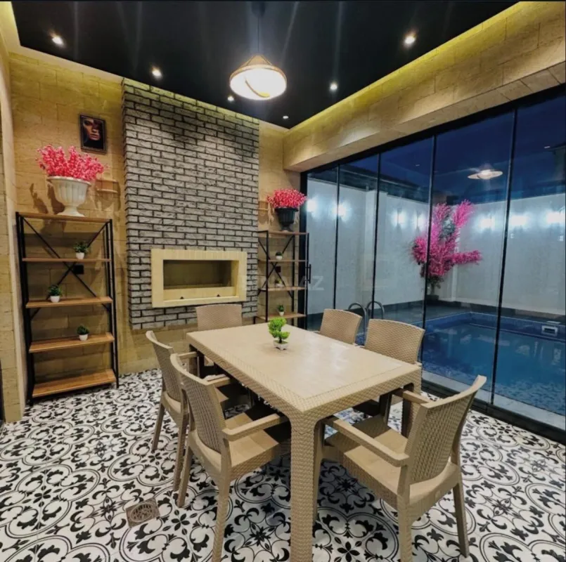 Kirayə verilir 4 otaqlı həyət evi 200 m²