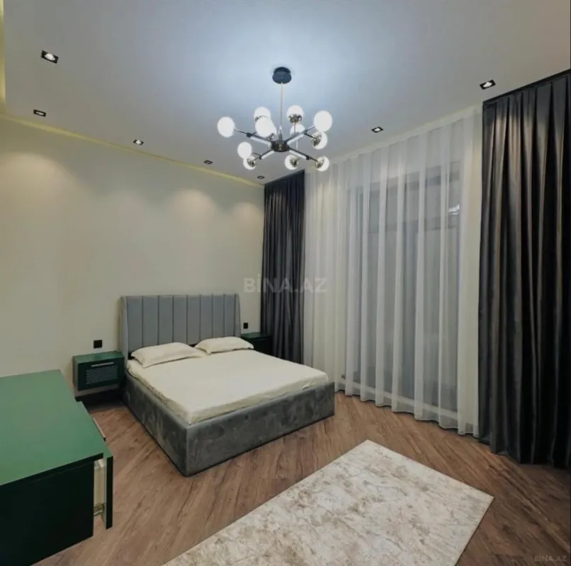 Kirayə verilir 4 otaqlı həyət evi 200 m²