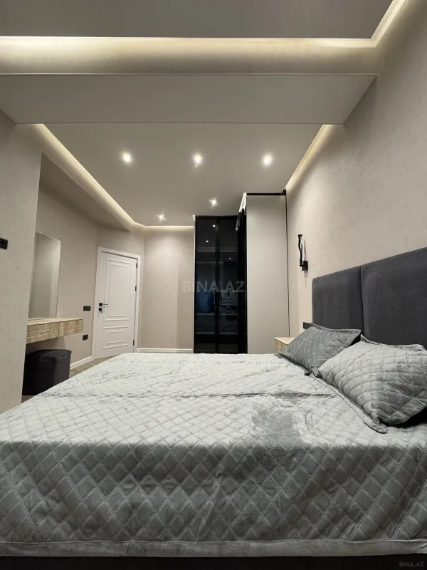 Kirayə verilir 2 otaqlı mənzil 75 m²