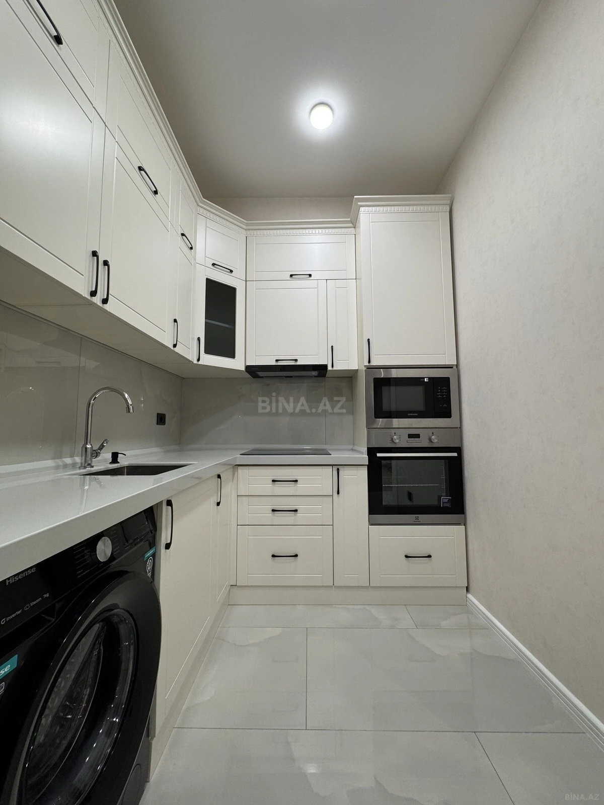 Kirayə verilir 2 otaqlı mənzil 75 m²