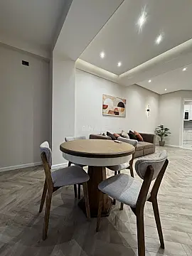 Kirayə verilir 2 otaqlı mənzil 75 m² — Bakı, Xətai 2 otaq 75.00 m²