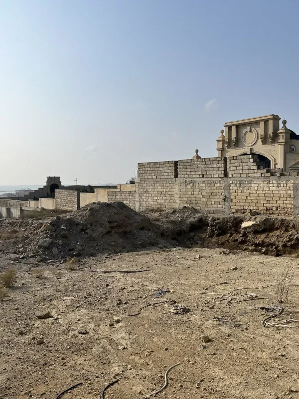 Satılır torpaq sahəsi 12 m²