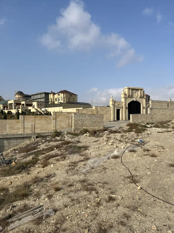 Satılır torpaq sahəsi 12 m²