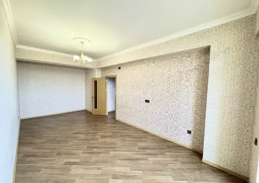 Satılır 2 otaqlı mənzil 85 m²