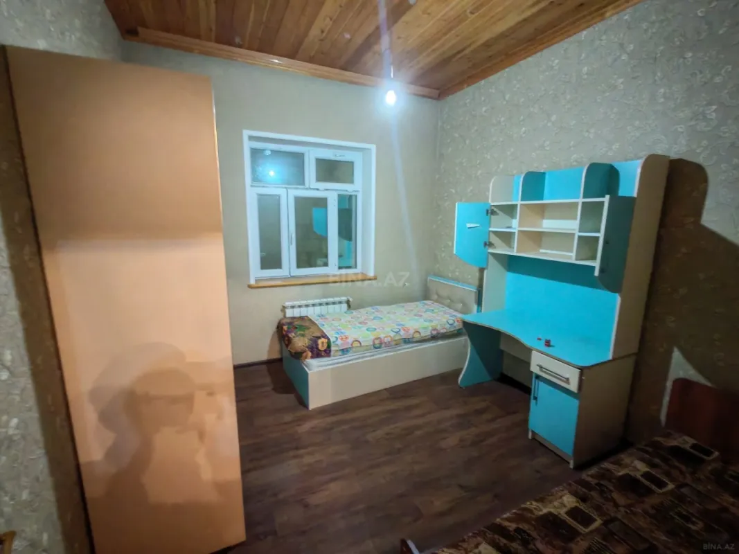 Satılır 4 otaqlı həyət evi 150 m²