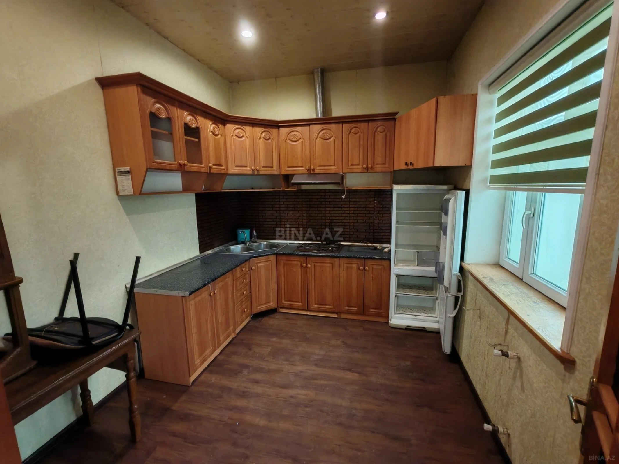 Satılır 4 otaqlı həyət evi 150 m²
