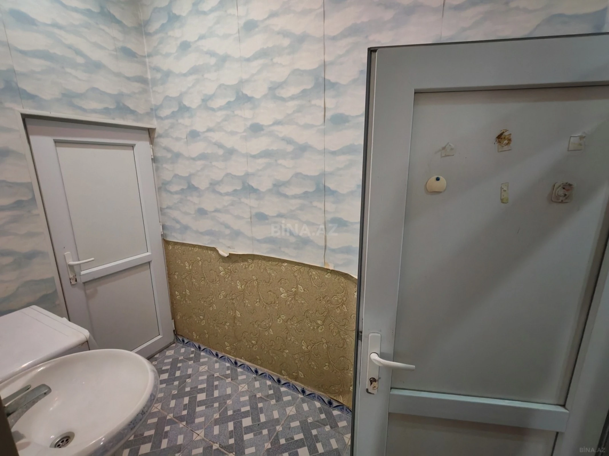 Satılır 4 otaqlı həyət evi 150 m²