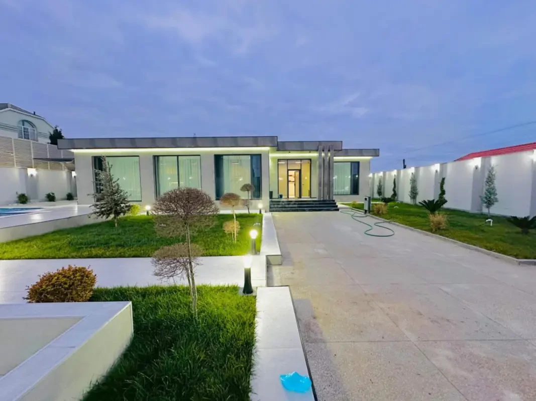 Satılır 4 otaqlı həyət evi 230 m²
