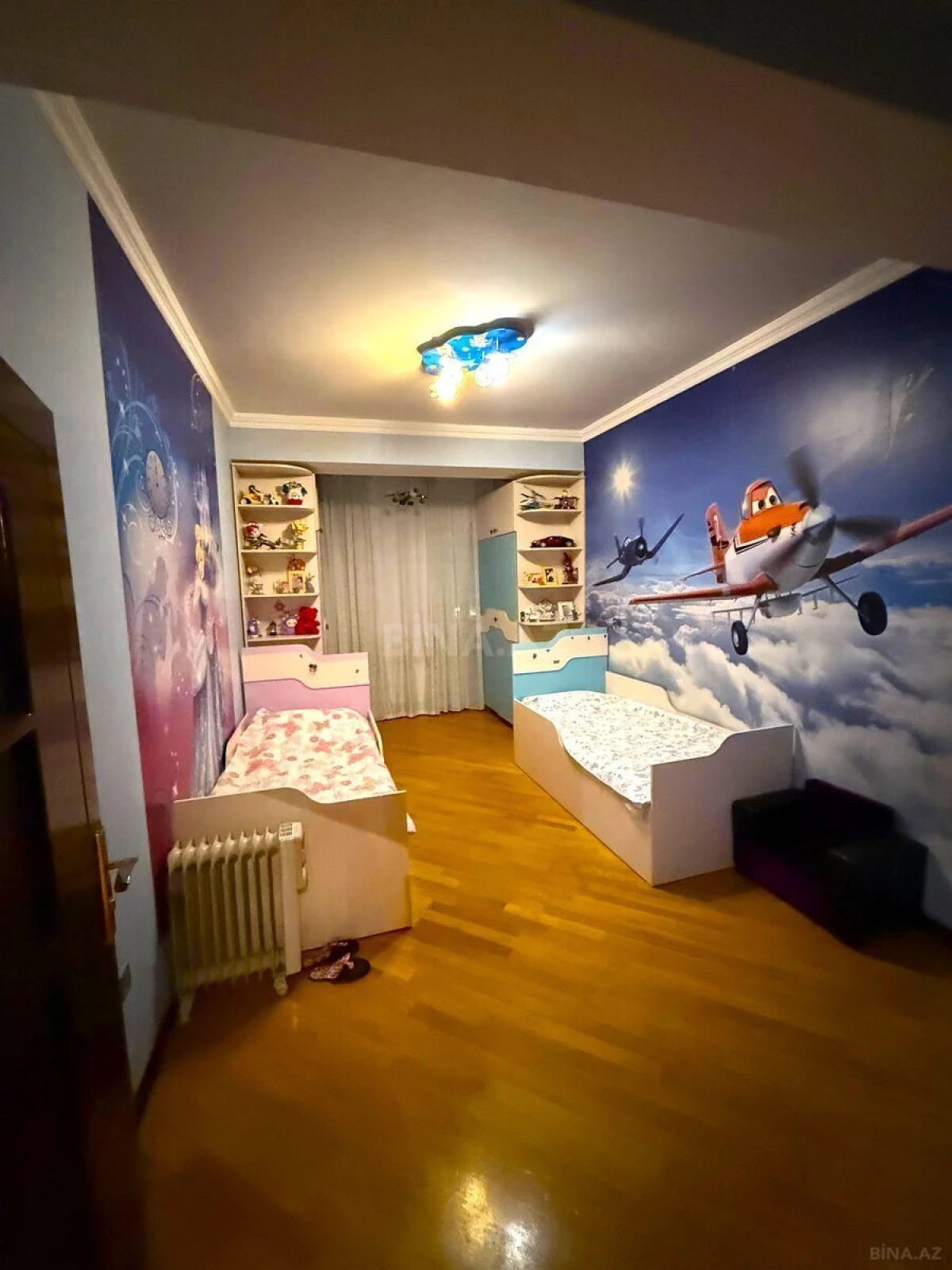 Satılır 3 otaqlı mənzil 130 m²