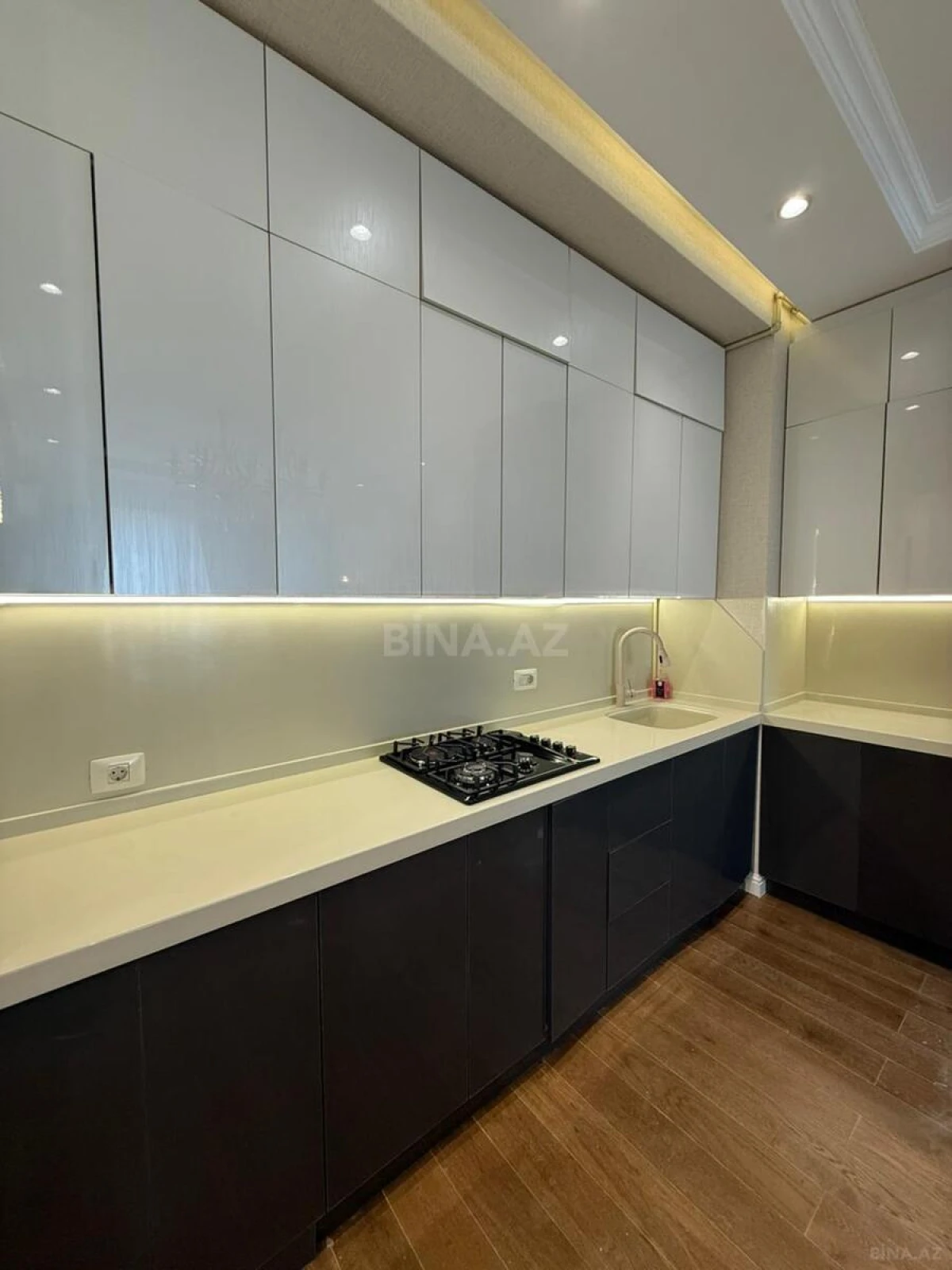 Kirayə verilir 3 otaqlı mənzil 75 m²