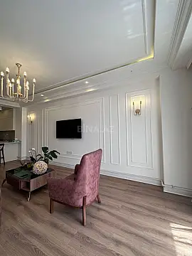 Kirayə verilir 2 otaqlı mənzil 85 m²