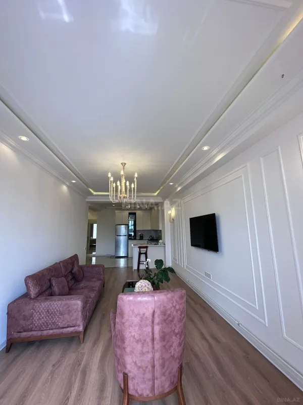 Kirayə verilir 2 otaqlı mənzil 85 m²