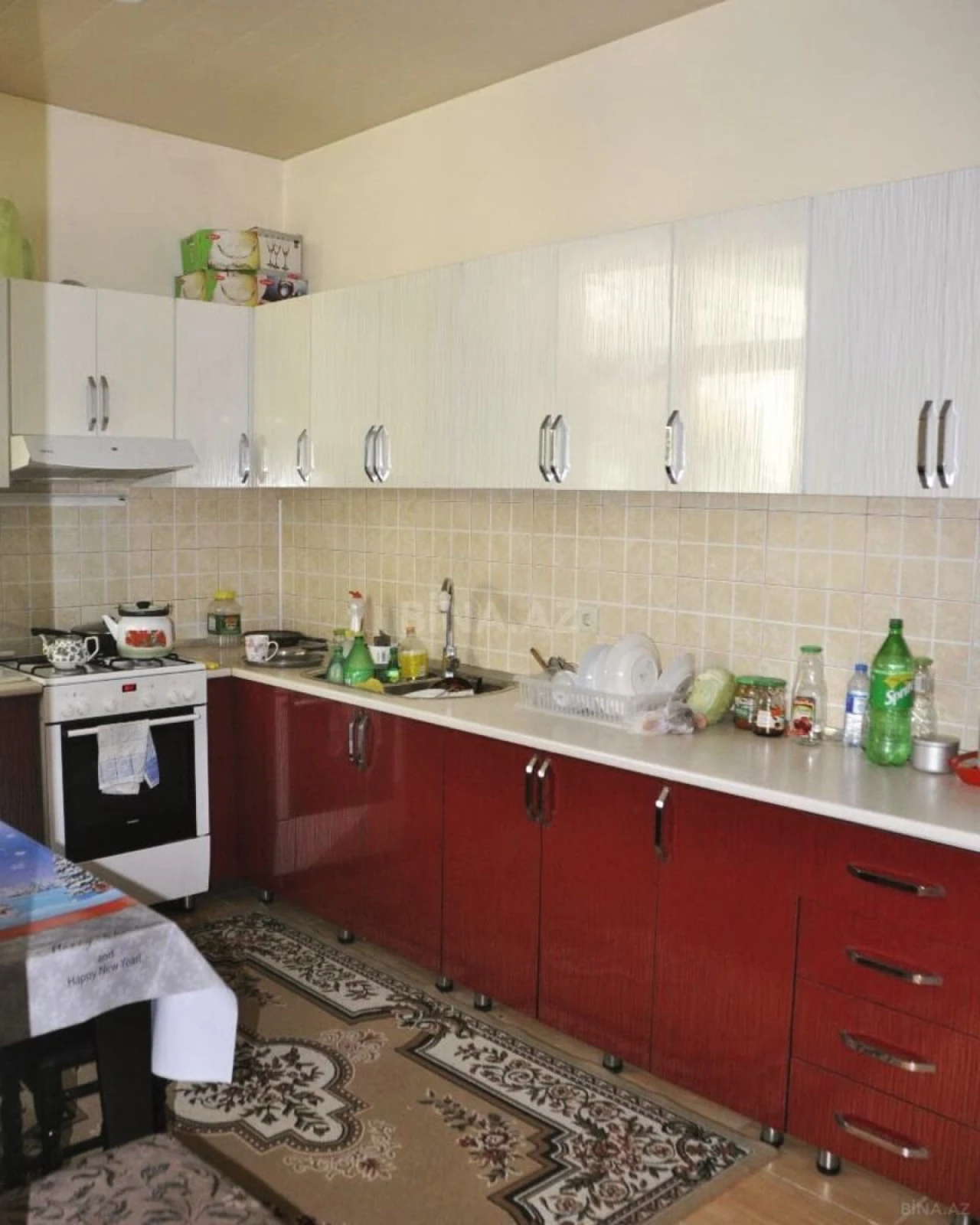 Satılır 6 otaqlı həyət evi 280 m²