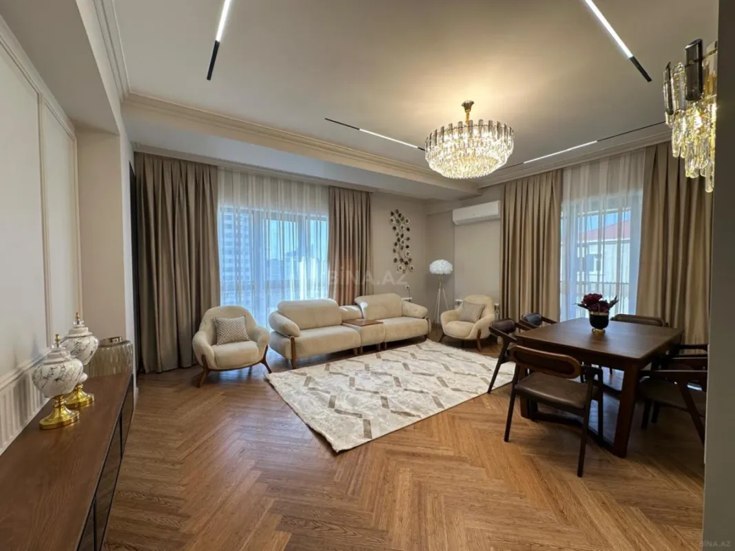 Kirayə verilir 3 otaqlı mənzil 130 m²