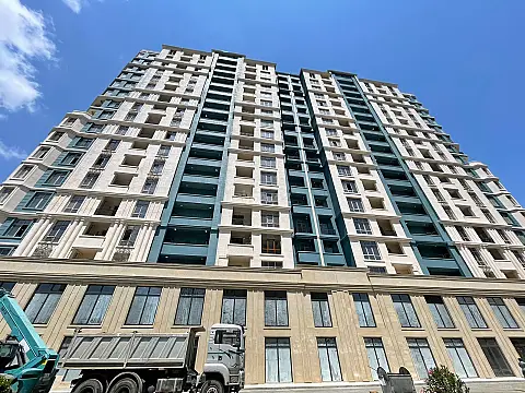 Satılır 4 otaqlı mənzil 166 m² — Bakı 4 otaq 166.00 m²