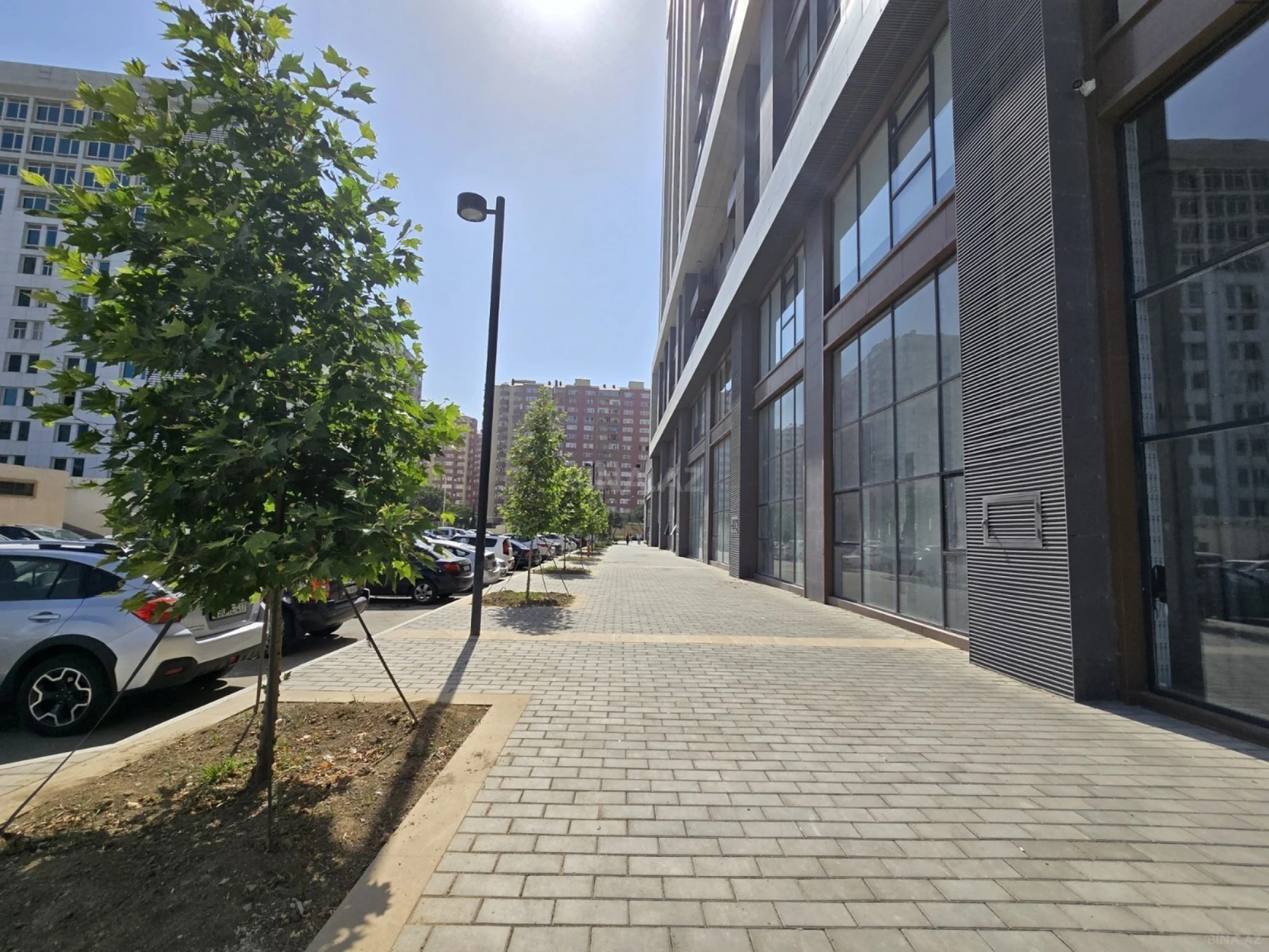 Satılır obyekt 93 m²