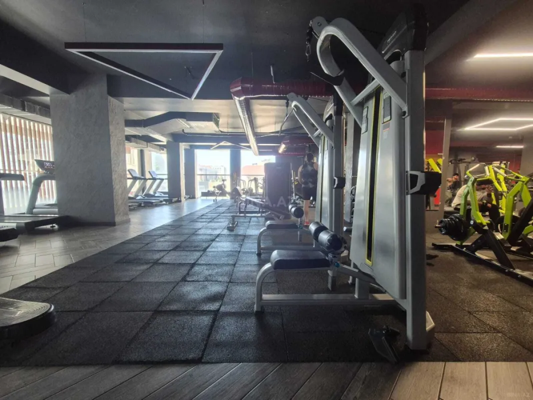 Kirayə verilir obyekt 950 m²