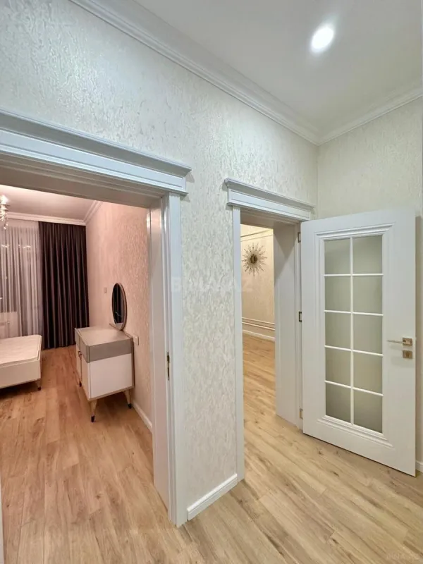 Satılır 3 otaqlı mənzil 105 m²
