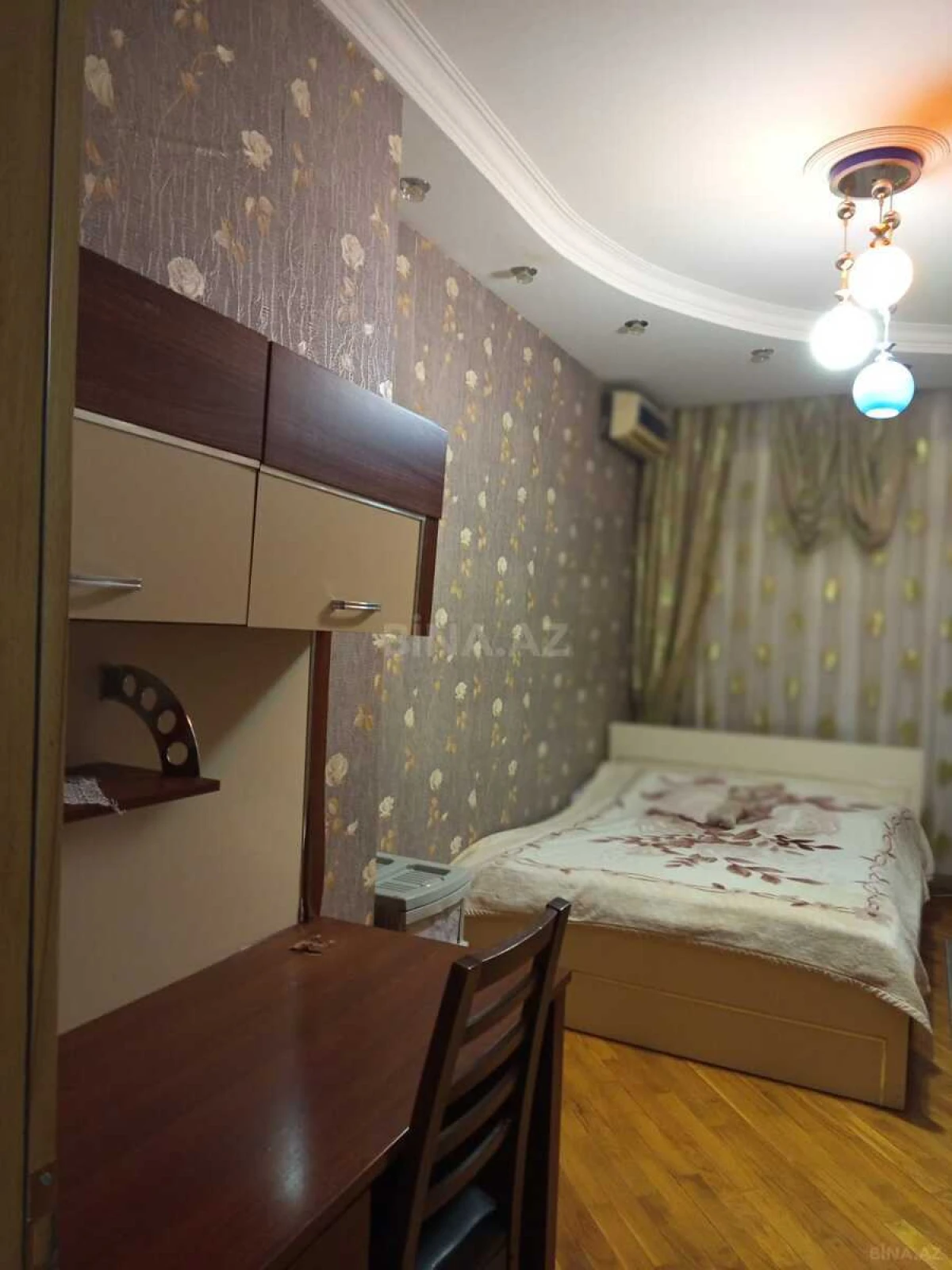 Kirayə verilir 3 otaqlı mənzil 100 m²