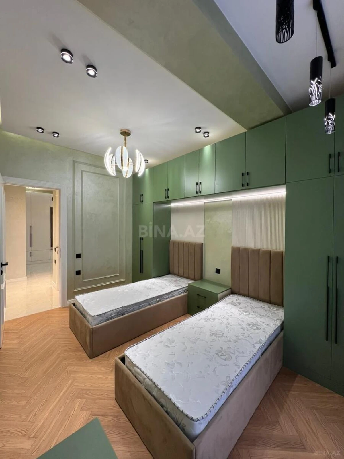 Satılır 3 otaqlı mənzil 96 m²