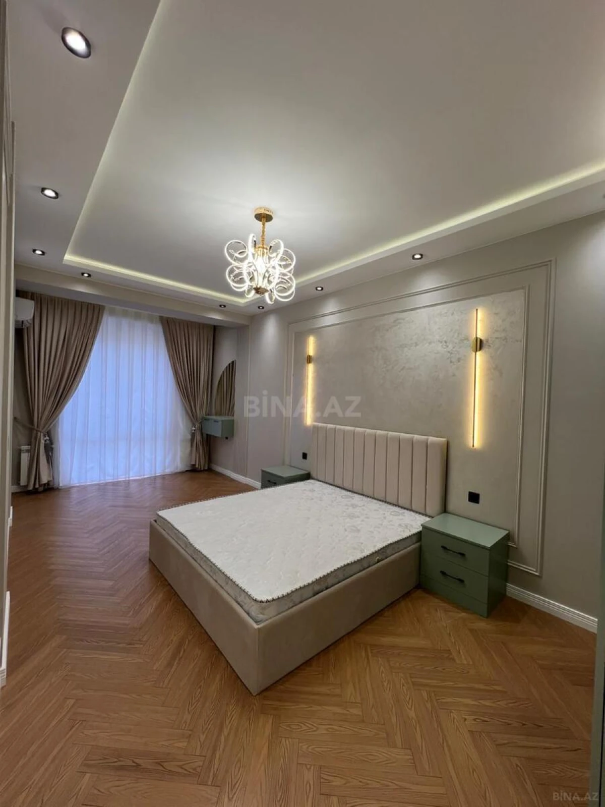 Satılır 3 otaqlı mənzil 96 m²