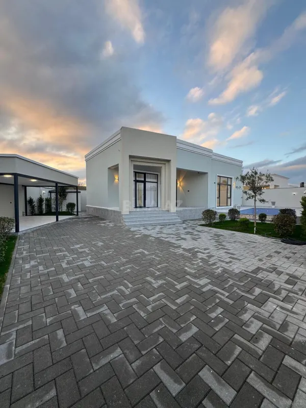 Satılır 4 otaqlı həyət evi 180 m²