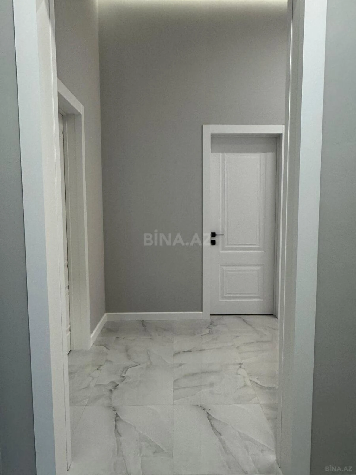 Satılır 4 otaqlı həyət evi 180 m²