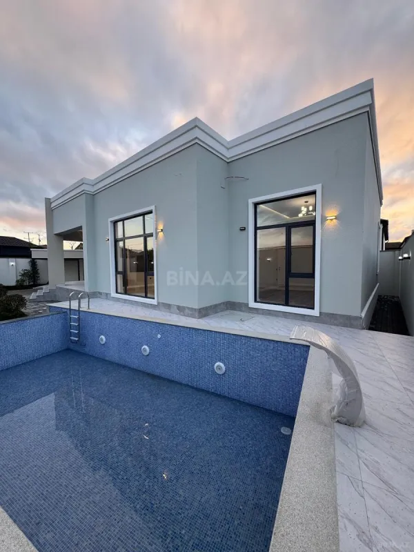 Satılır 4 otaqlı həyət evi 180 m²