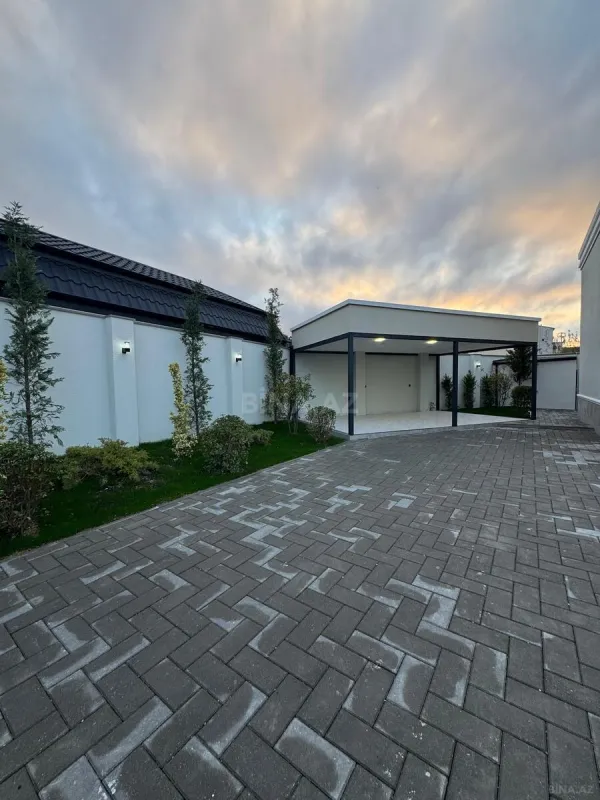 Satılır 4 otaqlı həyət evi 180 m²