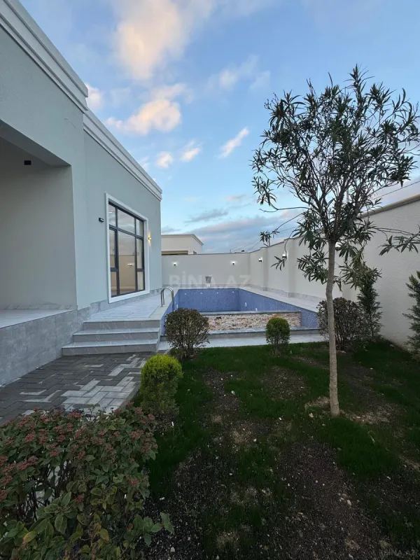 Satılır 4 otaqlı həyət evi 180 m²