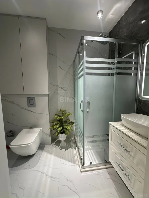 Satılır 2 otaqlı mənzil 56 m²