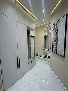 Satılır 2 otaqlı mənzil 56 m²