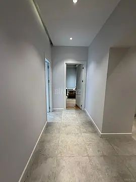 Kirayə verilir 2 otaqlı mənzil 95 m²