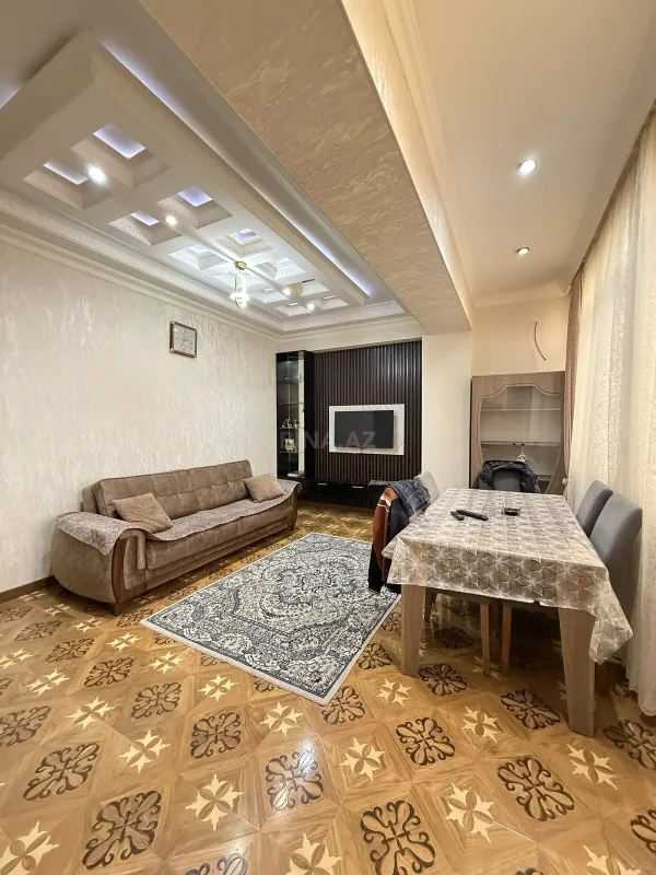 Satılır 3 otaqlı mənzil 70 m²