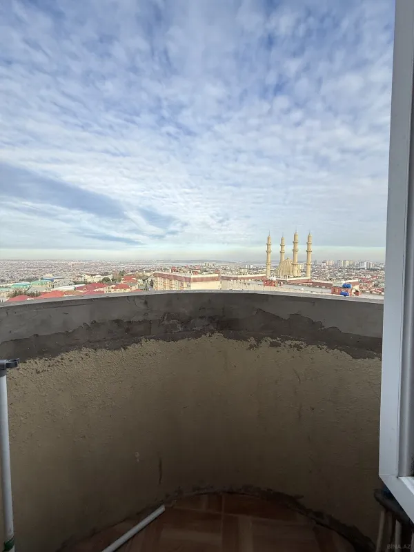 Satılır 3 otaqlı mənzil 70 m²