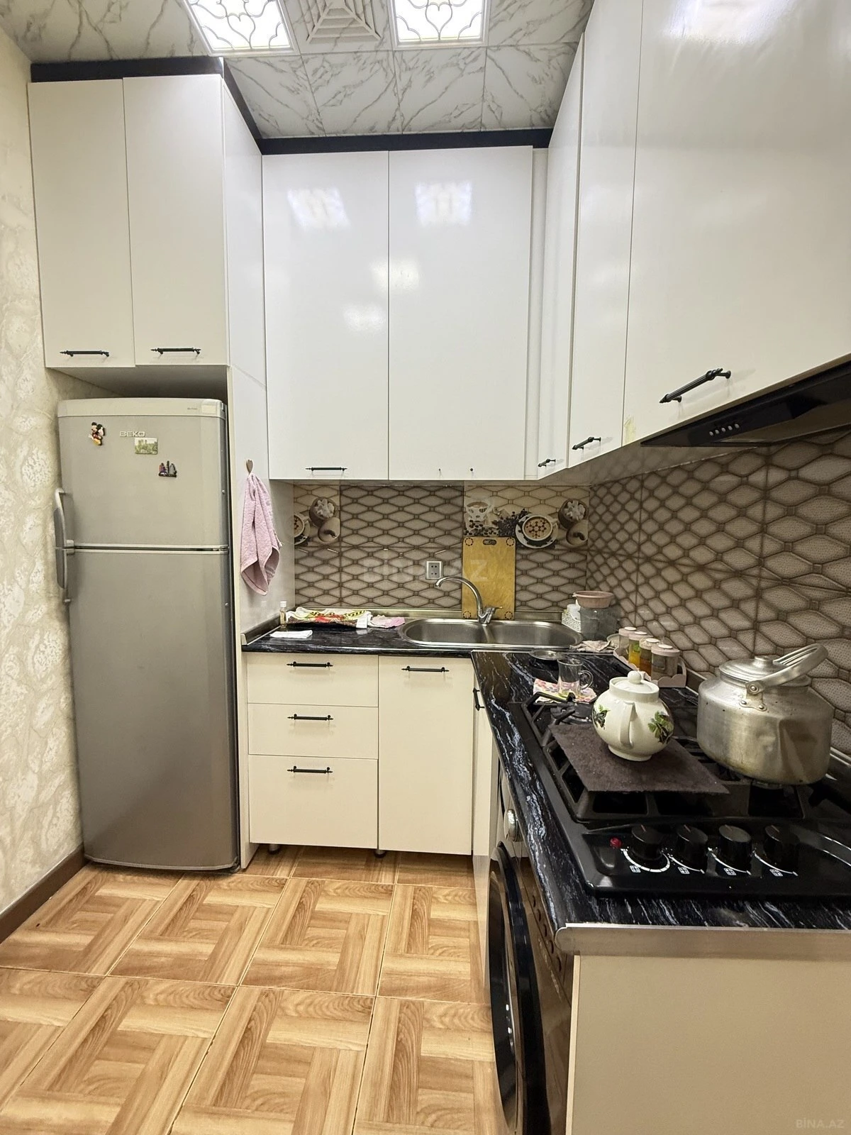 Satılır 3 otaqlı mənzil 70 m²