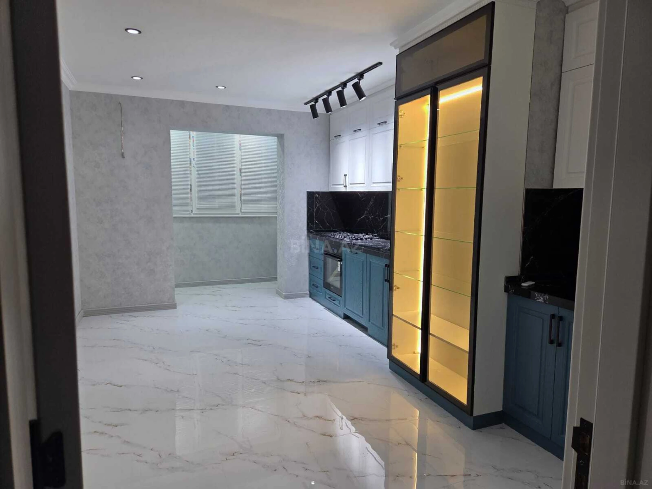 Satılır 3 otaqlı mənzil 100 m²