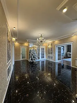 Satılır 3 otaqlı mənzil 170 m²