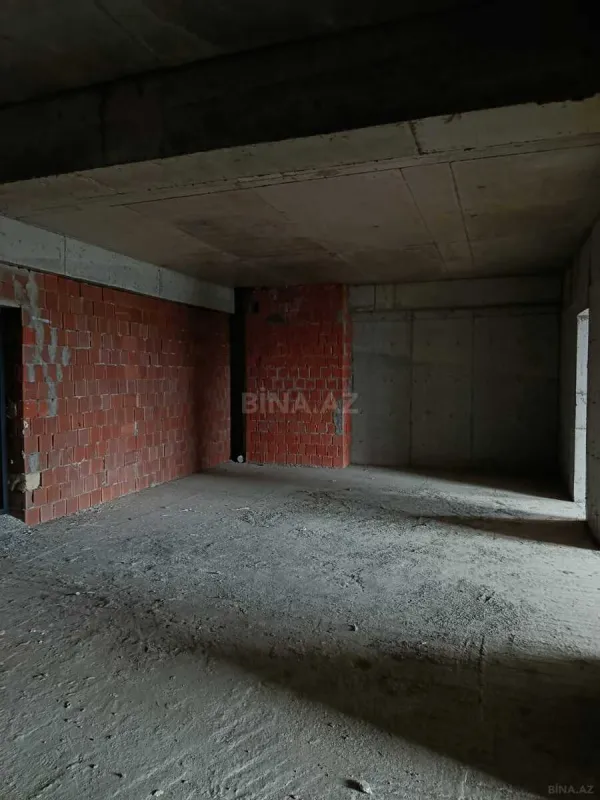 Satılır 3 otaqlı mənzil 117.5 m²