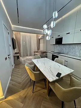 Kirayə verilir 2 otaqlı mənzil 57 m²