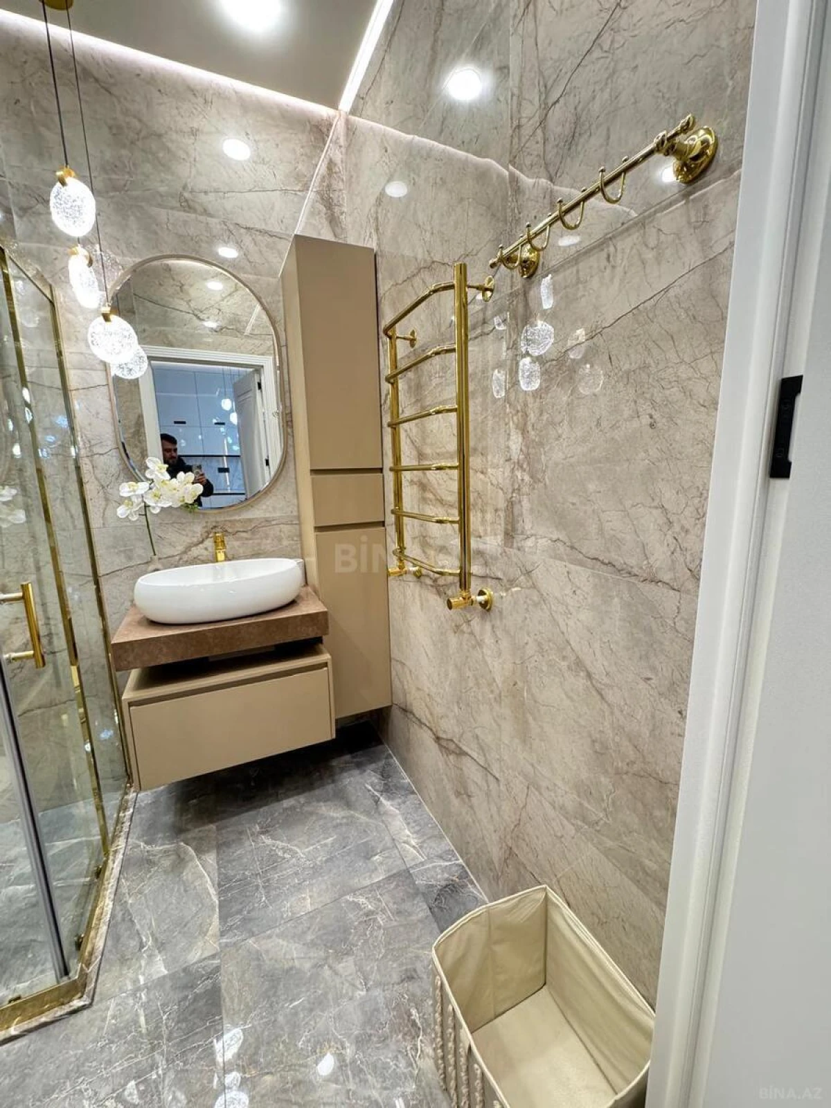 Kirayə verilir 2 otaqlı mənzil 57 m²