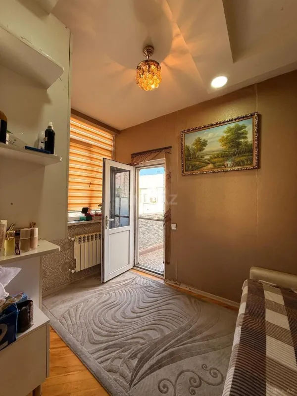Satılır 2 otaqlı mənzil 62 m²