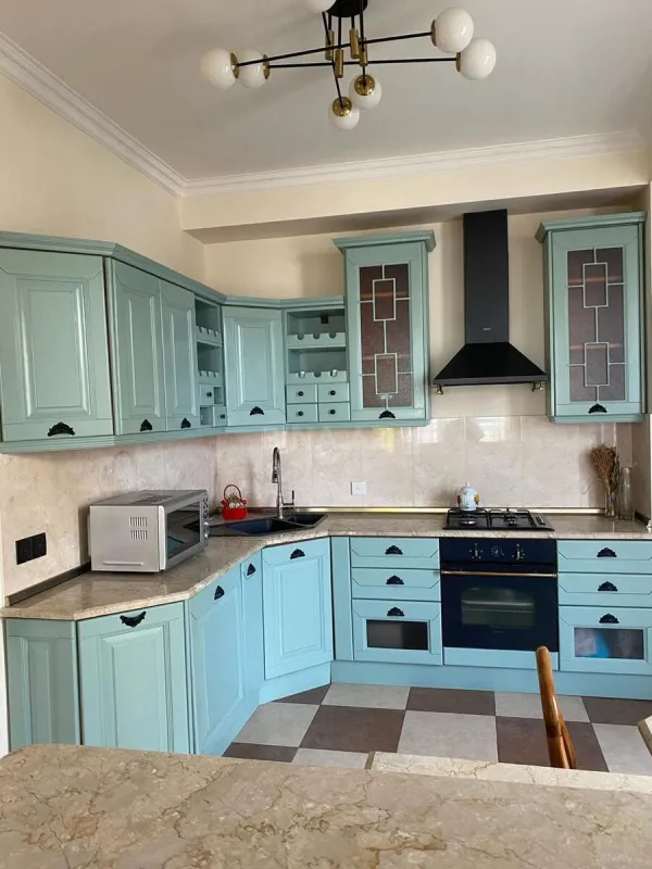 Satılır 3 otaqlı mənzil 126 m²