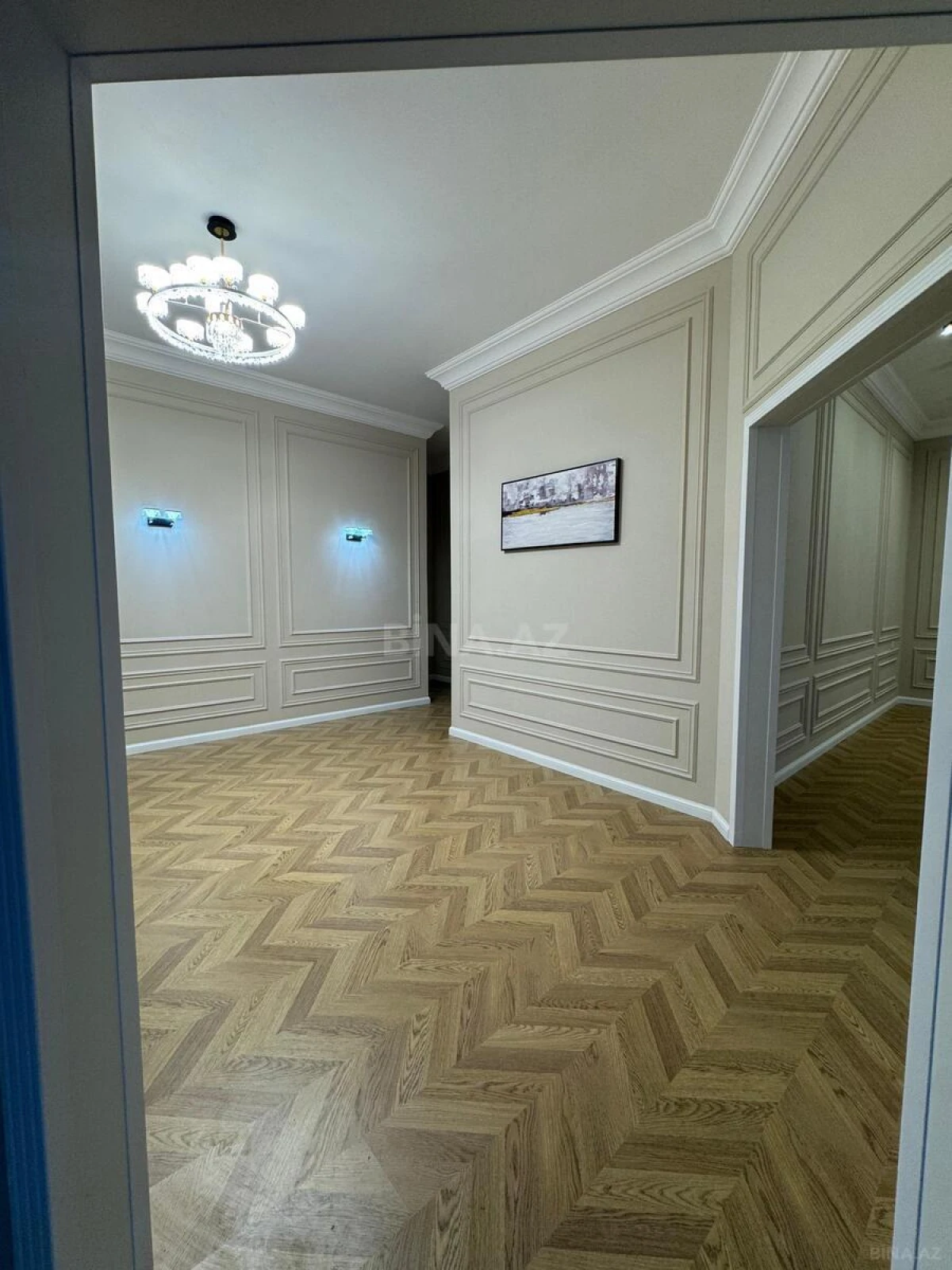 Satılır 5 otaqlı həyət evi 240 m²