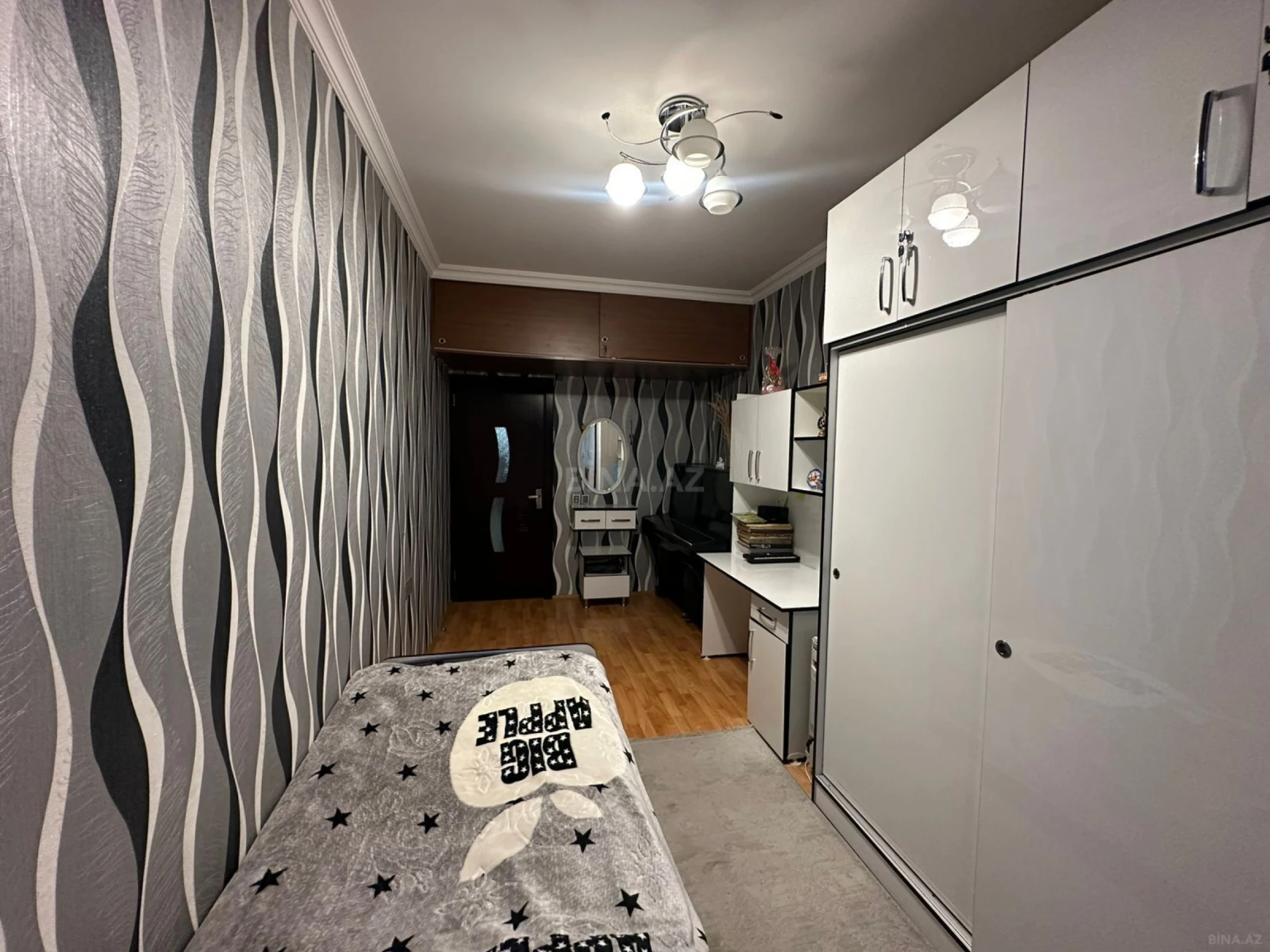 Satılır 3 otaqlı mənzil 65 m²