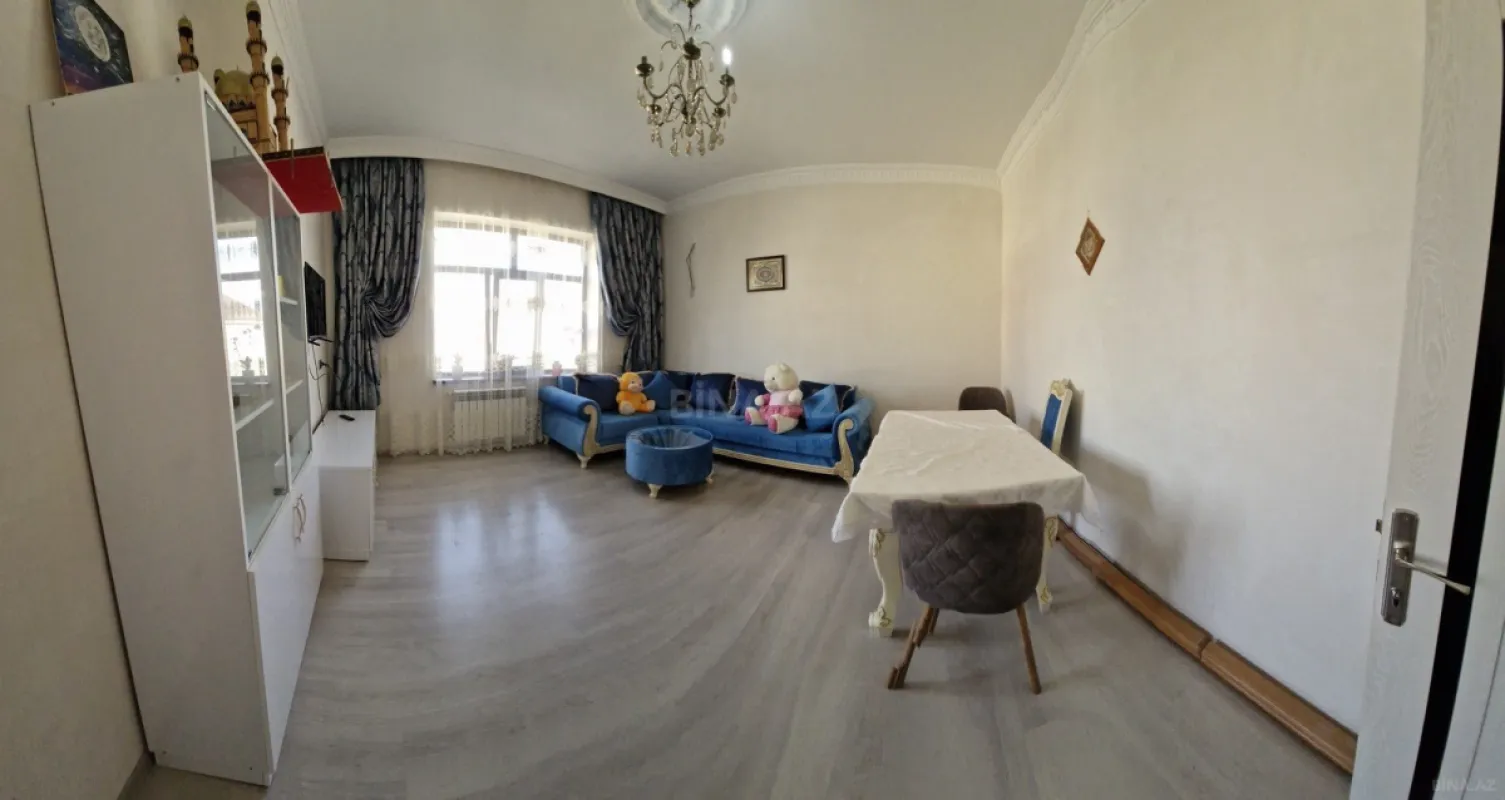 Satılır 6 otaqlı həyət evi 180 m²