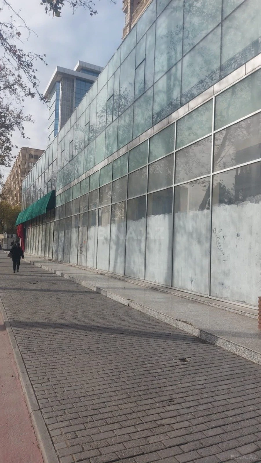 Kirayə verilir obyekt 430 m²